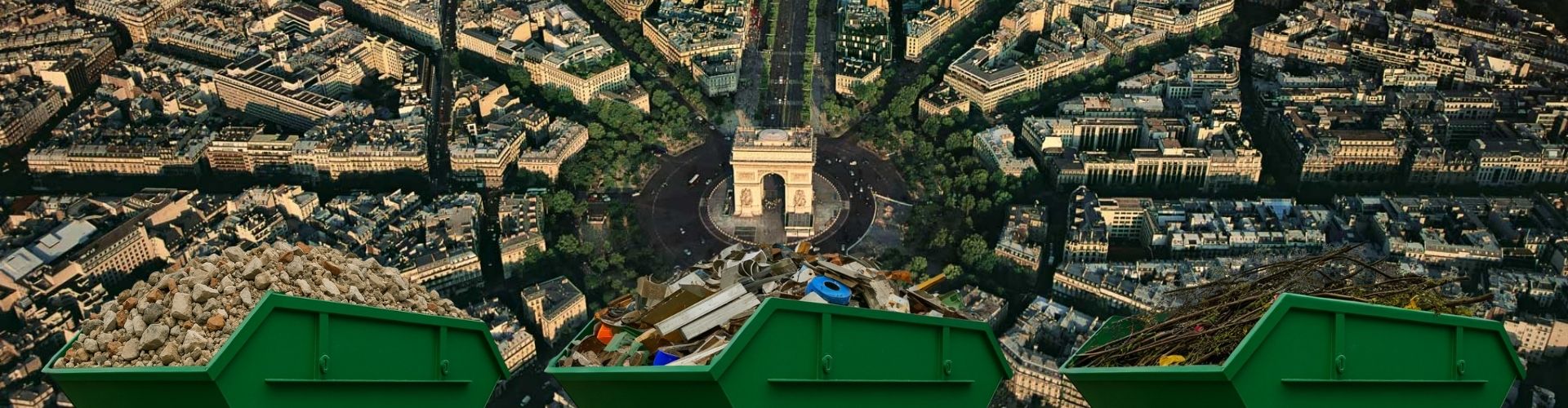 Bennes vertes avec gravats, déchets mélangés et végétaux devant une vue des Hauts-de-Seine.